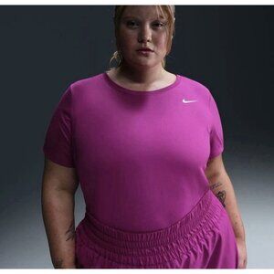 Nike Dri-FIT Women's T-Shirt (Plus Size) (Hot Fuchsia) Pink, NWT! Size 2X